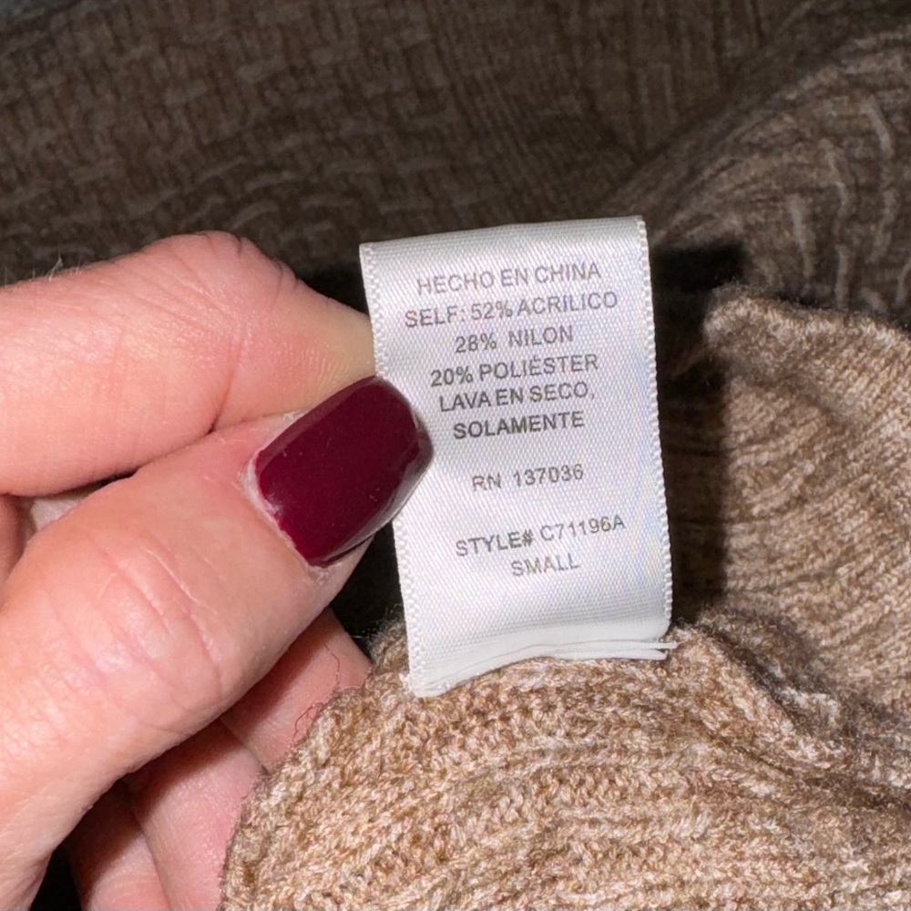 Paper Crane cropped, hooded sweater - Picture 9 of 9